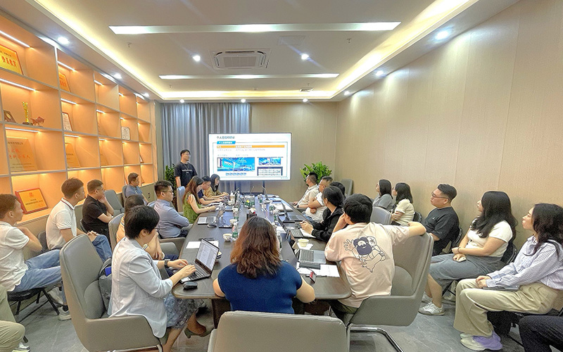 2025年中述职大会